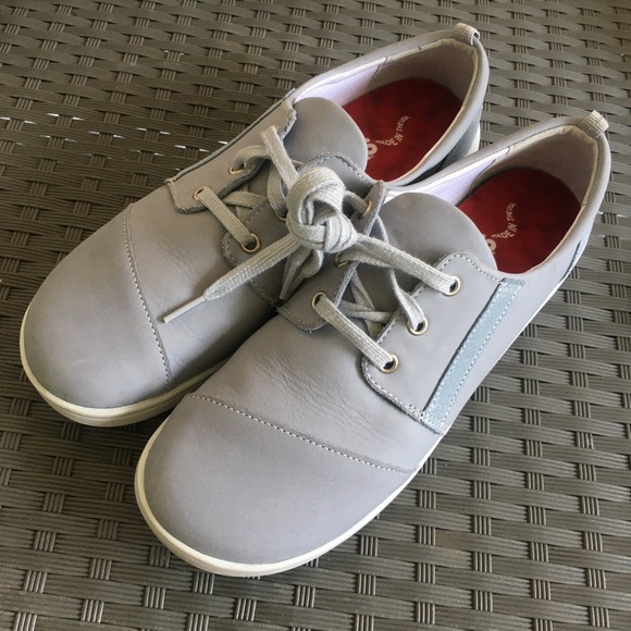 ⬇️PRICE DROP! SAS Marnie Sky Blue Sparkle Sneaker - Picture 2 of 5